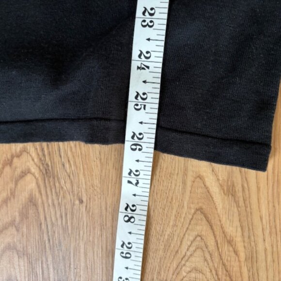 Elie Tahari Black Surplice Crossover Silk Cashmere Lightweight Sweater EUC Med - Picture 6 of 6